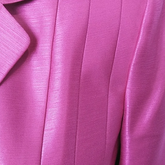Size 12P Le Suit Pink Jacket And Skirt Suit - Picture 6 of 11